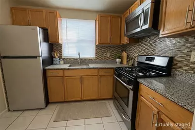 451 Fulton Avenue #1L/2L, Hempstead, NY 11550 - Photo 4