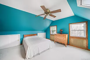 90 Haven Ln, Levittown, NY 11756 - Photo 10