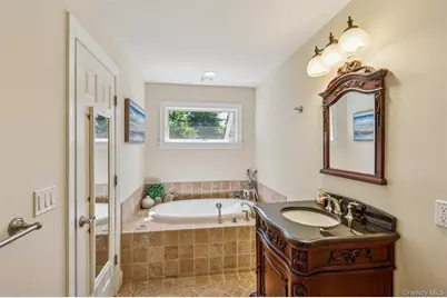 154 Kristine Estate (Montauk Hwy), East Moriches, NY 11940 - Photo 22