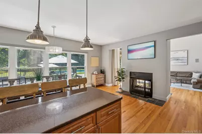 154 Kristine Estate (Montauk Hwy), East Moriches, NY 11940 - Photo 12