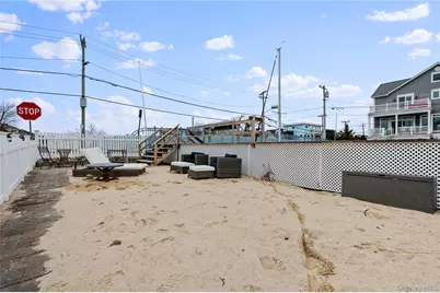 629 E Pine Street, Long Beach, NY 11561 - Photo 34