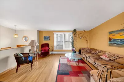 126 Patmore Avenue, Yonkers, NY 10710 - Photo 4