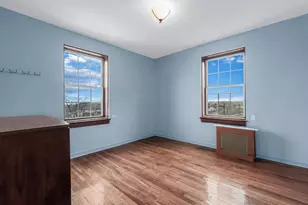 56-07 31st Ave, Woodside, NY 11377 - Photo 4