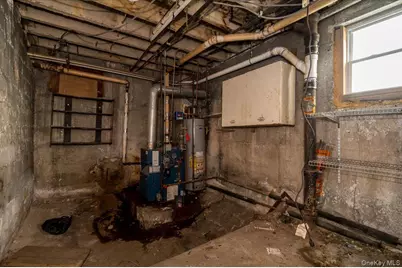 249 Quincy Avenue, Bronx, NY 10465 - Photo 18