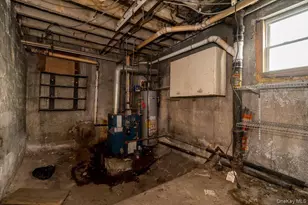 249 Quincy Ave, Bronx, NY 10465 - Photo 18