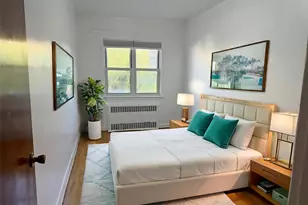 51-21 Goldsmith St, Elmhurst, NY 11373 - Photo 6