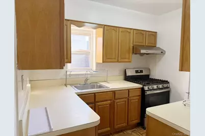 51-21 Goldsmith Street, Elmhurst, NY 11373 - Photo 2