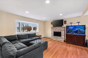 2747 Barbara Rd, Bellmore, NY 11710 - Photo 4