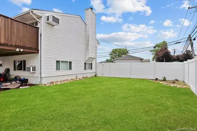 2747 Barbara Road, Bellmore, NY 11710 - Photo 24