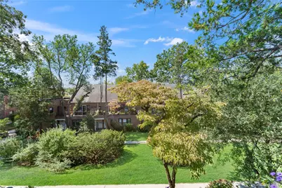 40-01 Little Neck Parkway #11-B, Little Neck, NY 11363 - Photo 20