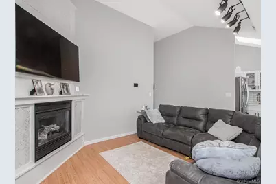 1434 Outlook Avenue #3, Bronx, NY 10465 - Photo 8