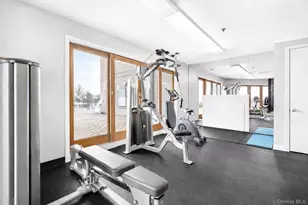 1434 Outlook Ave, Bronx, NY 10465 - Photo 18