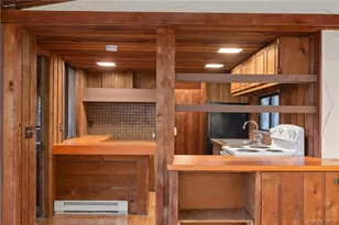 296 Pine Hill Rd, Pleasant Valley, NY 12569 - Photo 12