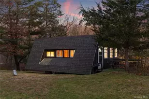 296 Pine Hill Rd, Pleasant Valley, NY 12569 - Photo 24