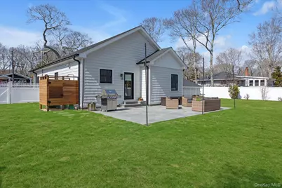 1305 Sigsbee Road, Mattituck, NY 11952 - Photo 16