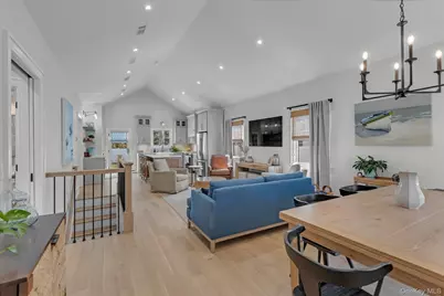 1305 Sigsbee Road, Mattituck, NY 11952 - Photo 8