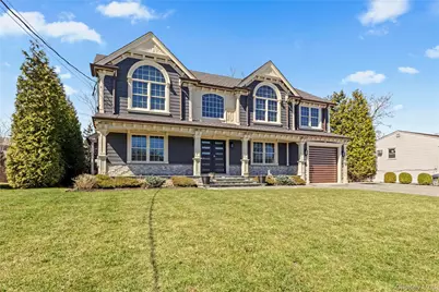 123 Columbus Boulevard, Amityville, NY 11701 - Photo 4