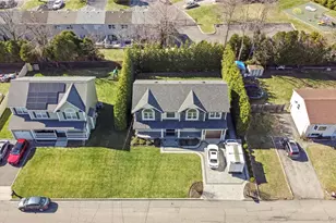 123 Columbus Blvd, Amityville, NY 11701 - Photo 6