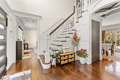 123 Columbus Boulevard, Amityville, NY 11701 - Photo 14