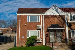 75-31 198th St, Fresh Meadows, NY 11366 - Photo 1