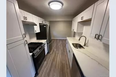 56 New Holland Village #56, Nanuet, NY 10954 - Photo 4