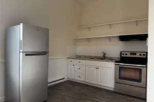 24 Front St, Millbrook, NY 12545 - Photo 2