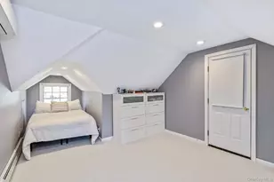 16 Ursular Ct, Smithtown, NY 11787 - Photo 20