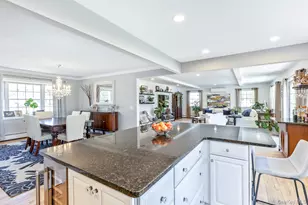 16 Ursular Ct, Smithtown, NY 11787 - Photo 14