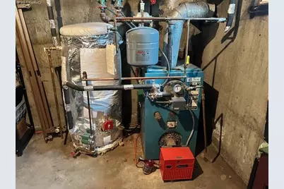 10 Wisteria Way, Commack, NY 11725 - Photo 10