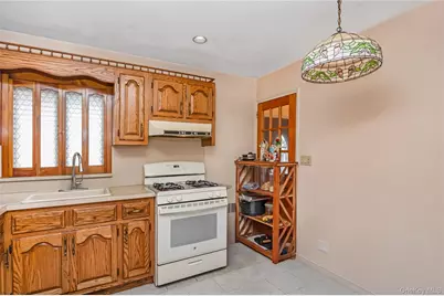 7-03 147 Street, Whitestone, NY 11357 - Photo 14