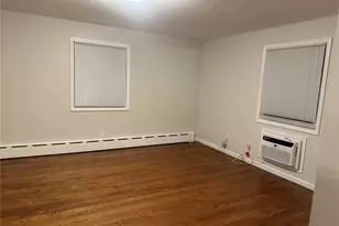 18 Juniper Rd, Port Washington, NY 11050 - Photo 12