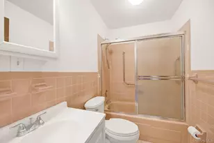 279 Berwick Ct, Ridge, NY 11961 - Photo 10