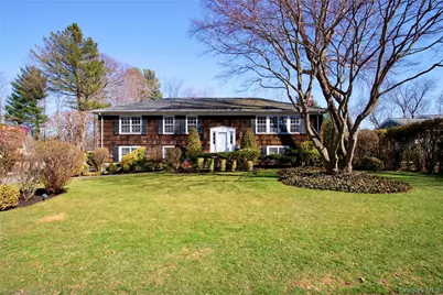 189 Rockaway Avenue, Garden City, NY 11530 - Photo 1