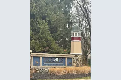 1109 Round Pointe Drive #1109, Haverstraw, NY 10927 - Photo 2