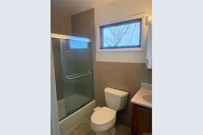 53 Kirkwood Road #Left, Port Washington, NY 11050 - Photo 12