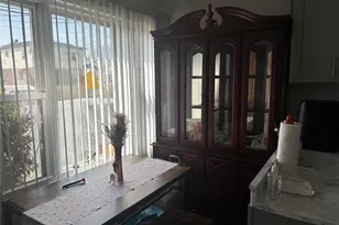 7 Catherine Ct, Elmont, NY 11003 - Photo 12