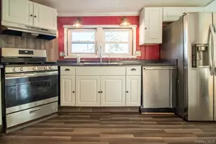 223 Plattekill Rd, Marlboro, NY 12542 - Photo 10