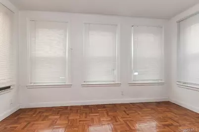 210 W 179th Street, Bronx, NY 10453 - Photo 16