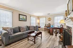 2 3 Pond Rd, Smithtown, NY 11787 - Photo 2