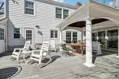 2 Three Pond Road, Smithtown, NY 11787 - Photo 24