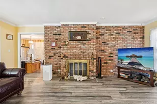 2 3 Pond Rd, Smithtown, NY 11787 - Photo 6