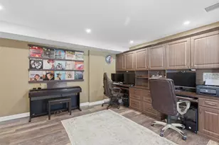 10 Weldon Ln, Farmingville, NY 11738 - Photo 14