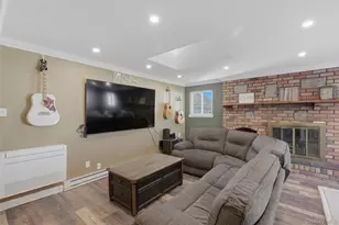 10 Weldon Ln, Farmingville, NY 11738 - Photo 16