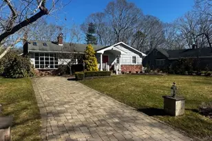 4 Tamarack Ct, East Quogue, NY 11942 - Photo 2