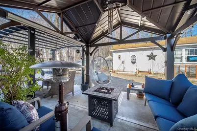 11 Grove Street, Highland, NY 12528 - Photo 30