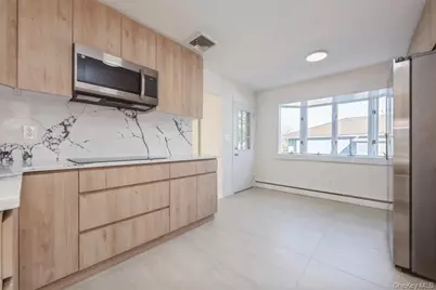 482 Harbor Drive, Cedarhurst, NY 11516 - Photo 12