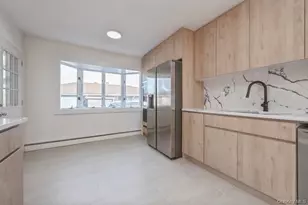 482 Harbor Dr, Cedarhurst, NY 11516 - Photo 16