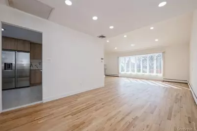 482 Harbor Drive, Cedarhurst, NY 11516 - Photo 10