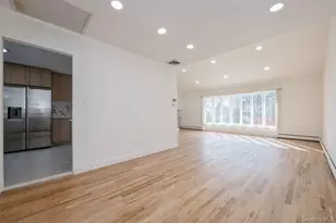 482 Harbor Dr, Cedarhurst, NY 11516 - Photo 10