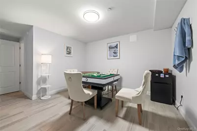 25 Sanford, New York, NY 10307 - Photo 28